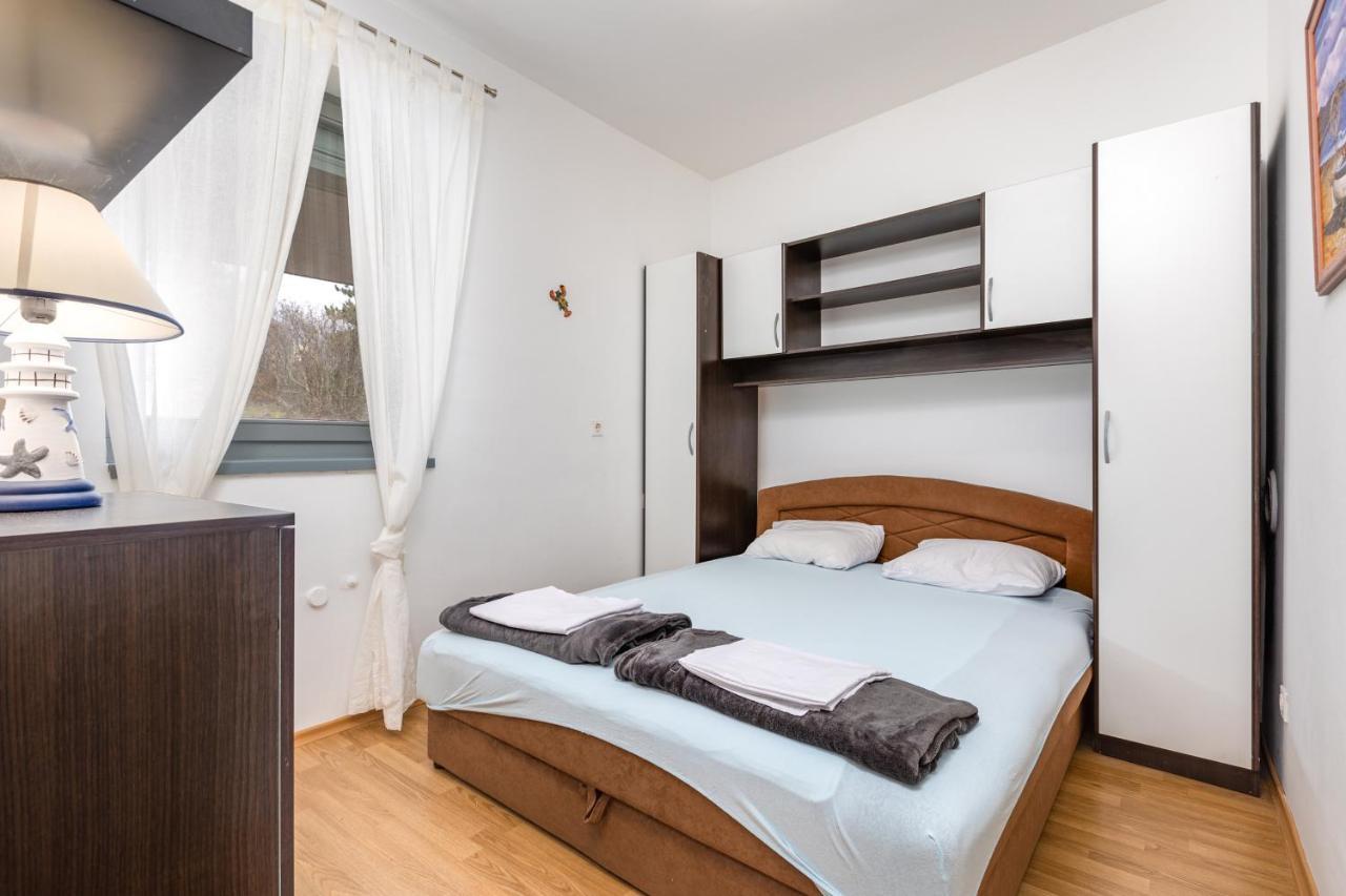 Apartman Leona Apartment Vrbnik Luaran gambar